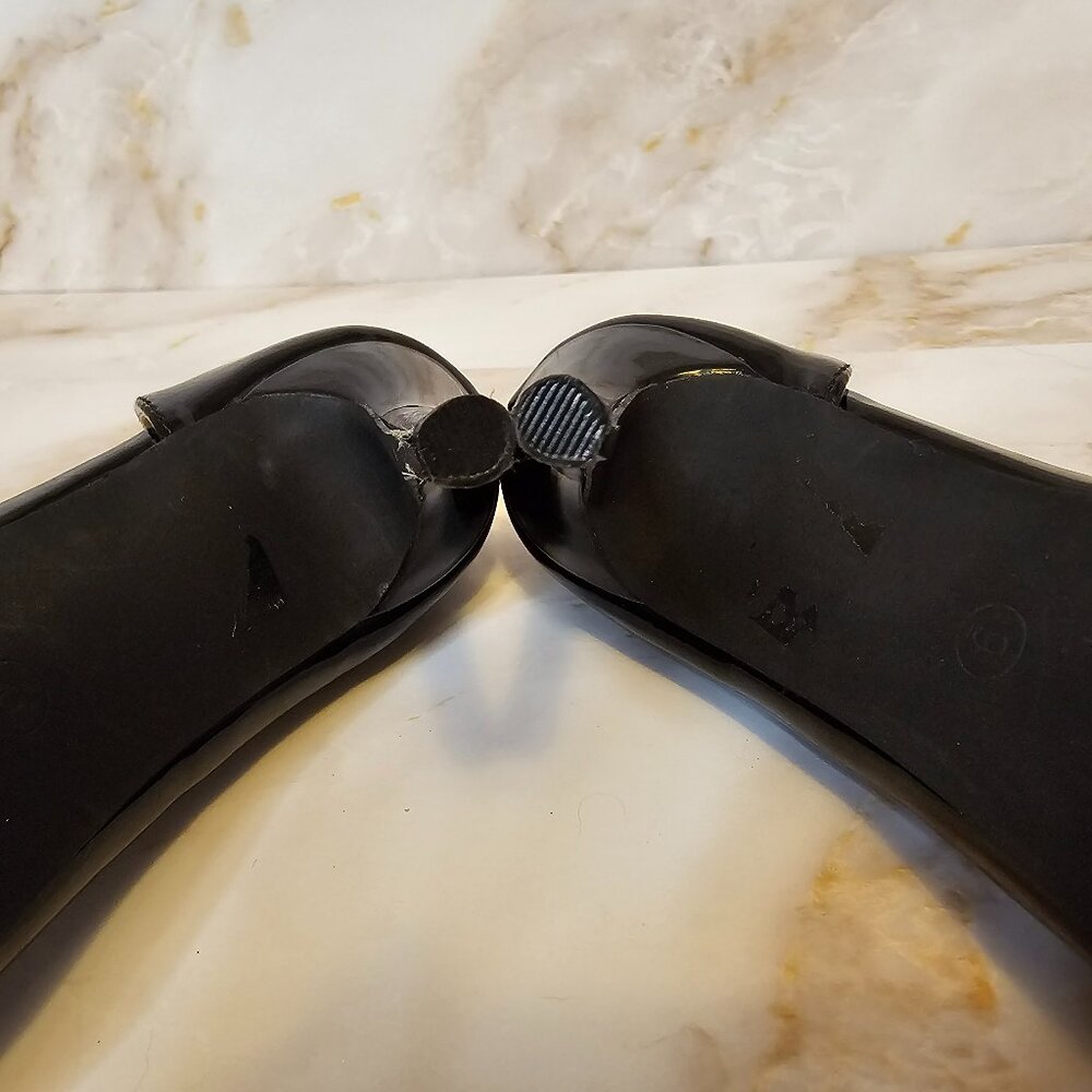 Elegant Collection Black Stiletto Heels, Size 9 - Picture 6 of 7
